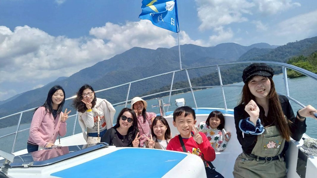 LINE_ALBUM_202638_260309_1