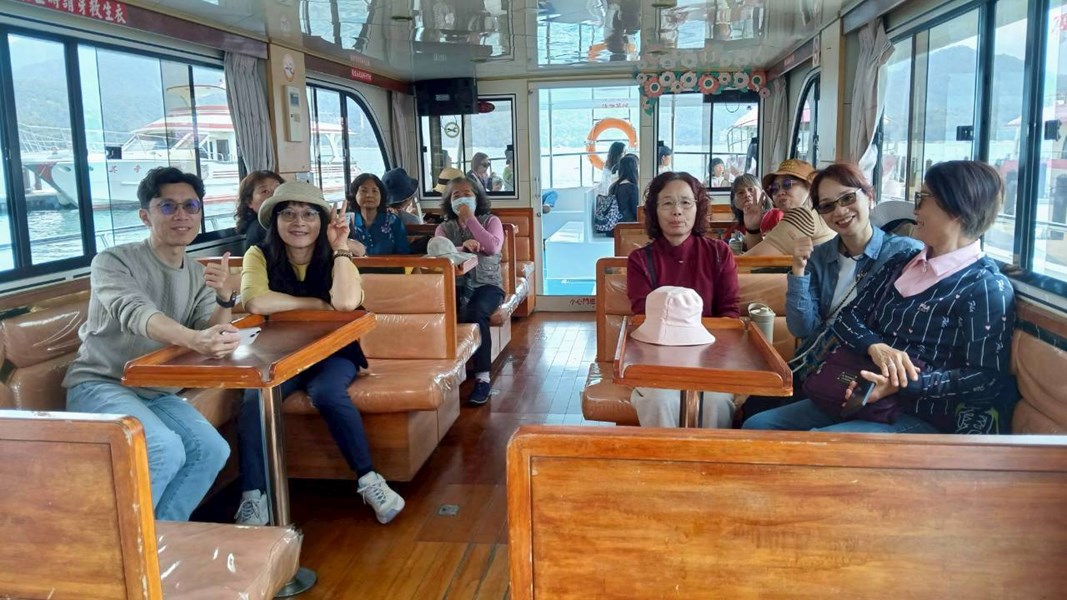 LINE_ALBUM_202638_260309_3