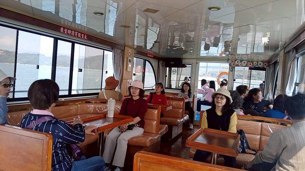 LINE_ALBUM_202638_260309_5