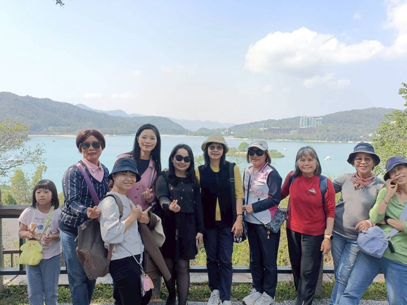 LINE_ALBUM_202638_260309_6